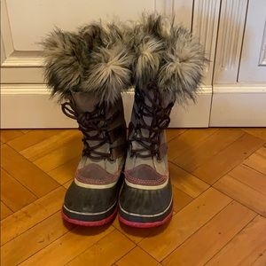 Women’s Sorel Snow Boots